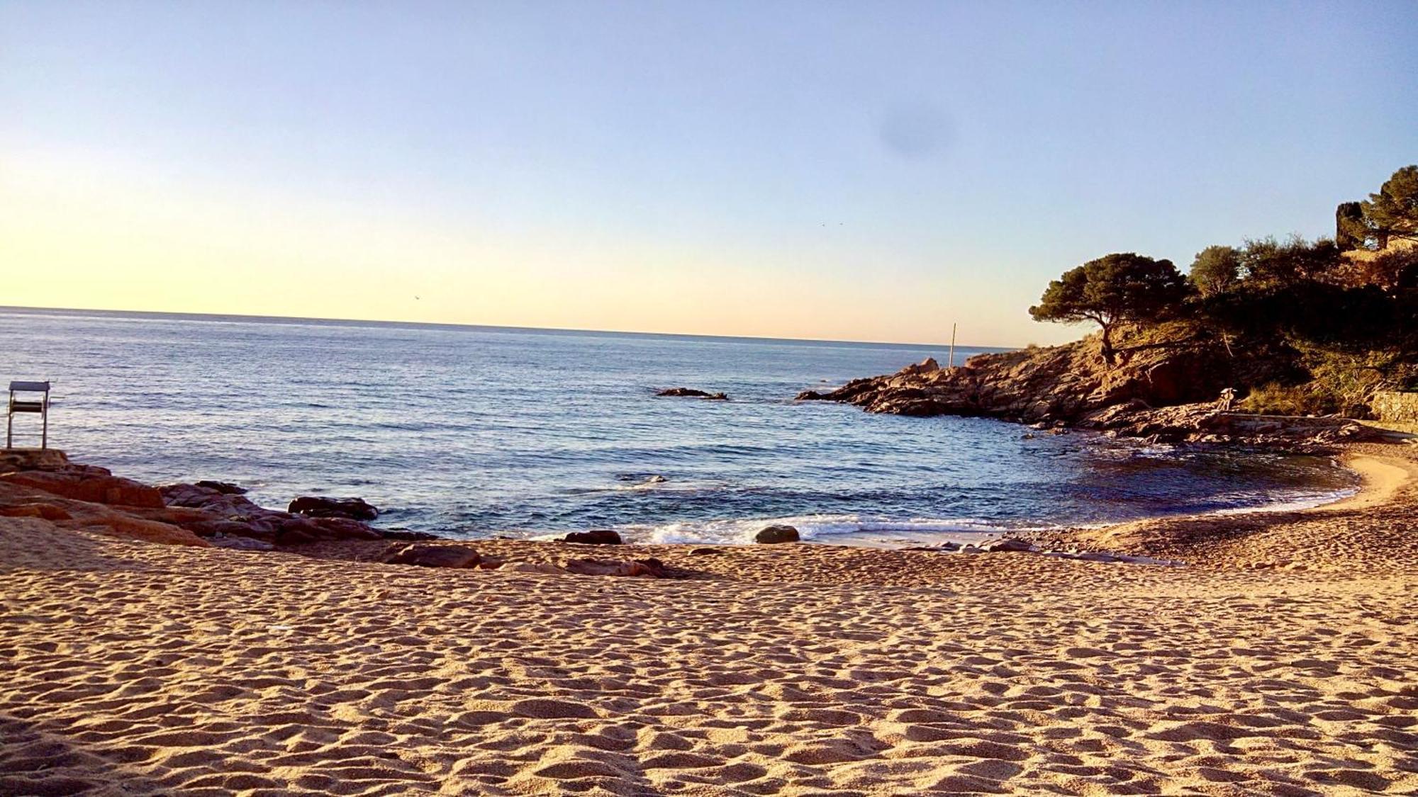 ⭑ Sea Views + Private Beach. What Else? ⭑ Tossa de Mar Eksteriør bilde